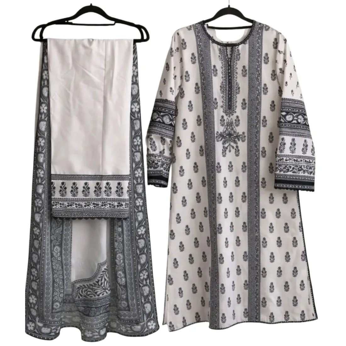 Premium Quality New Trendy Readymade 3 pieces Dress thumb 3